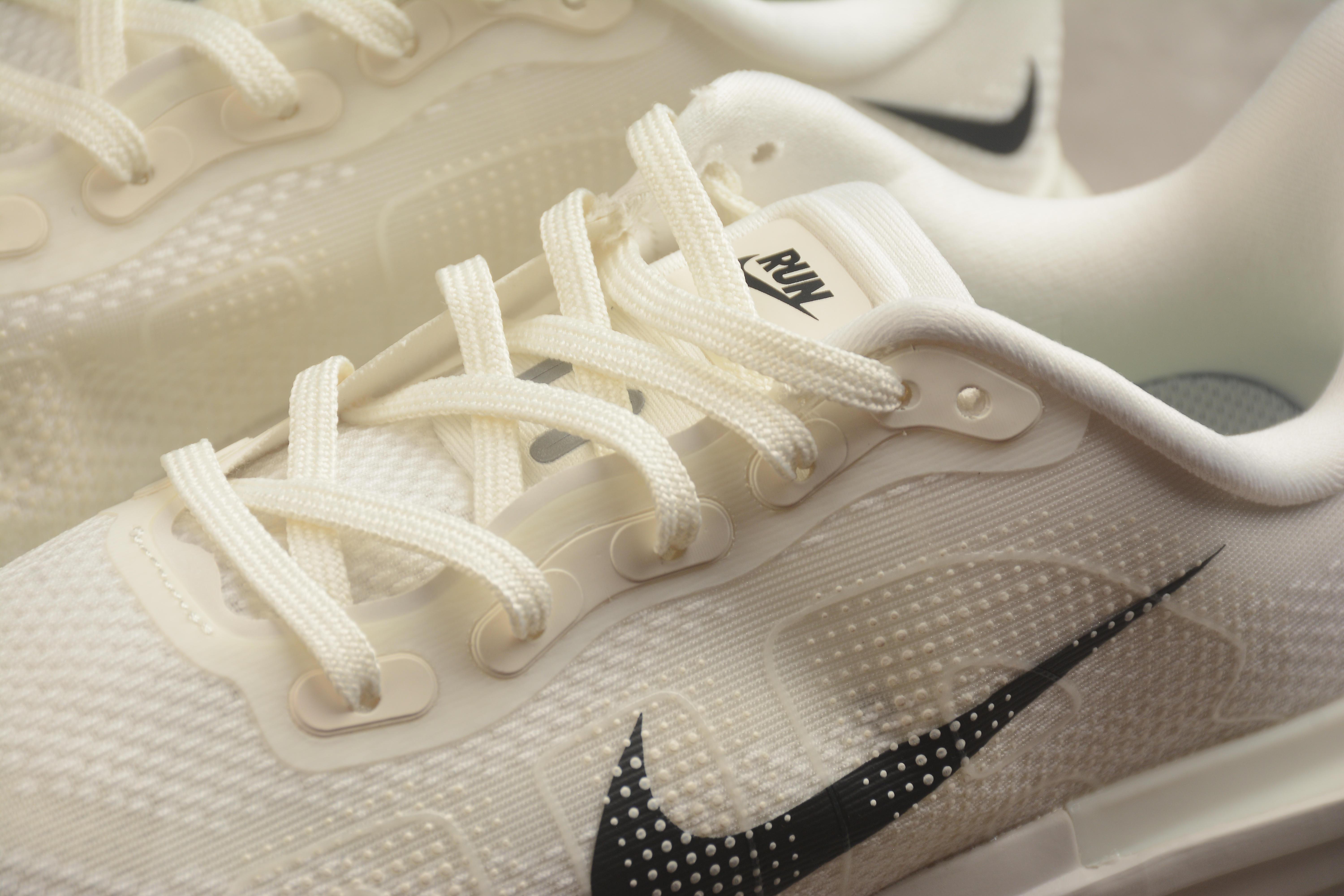 Nike Vomero Premium "Sail/Light Bone/Cream" фото № 5