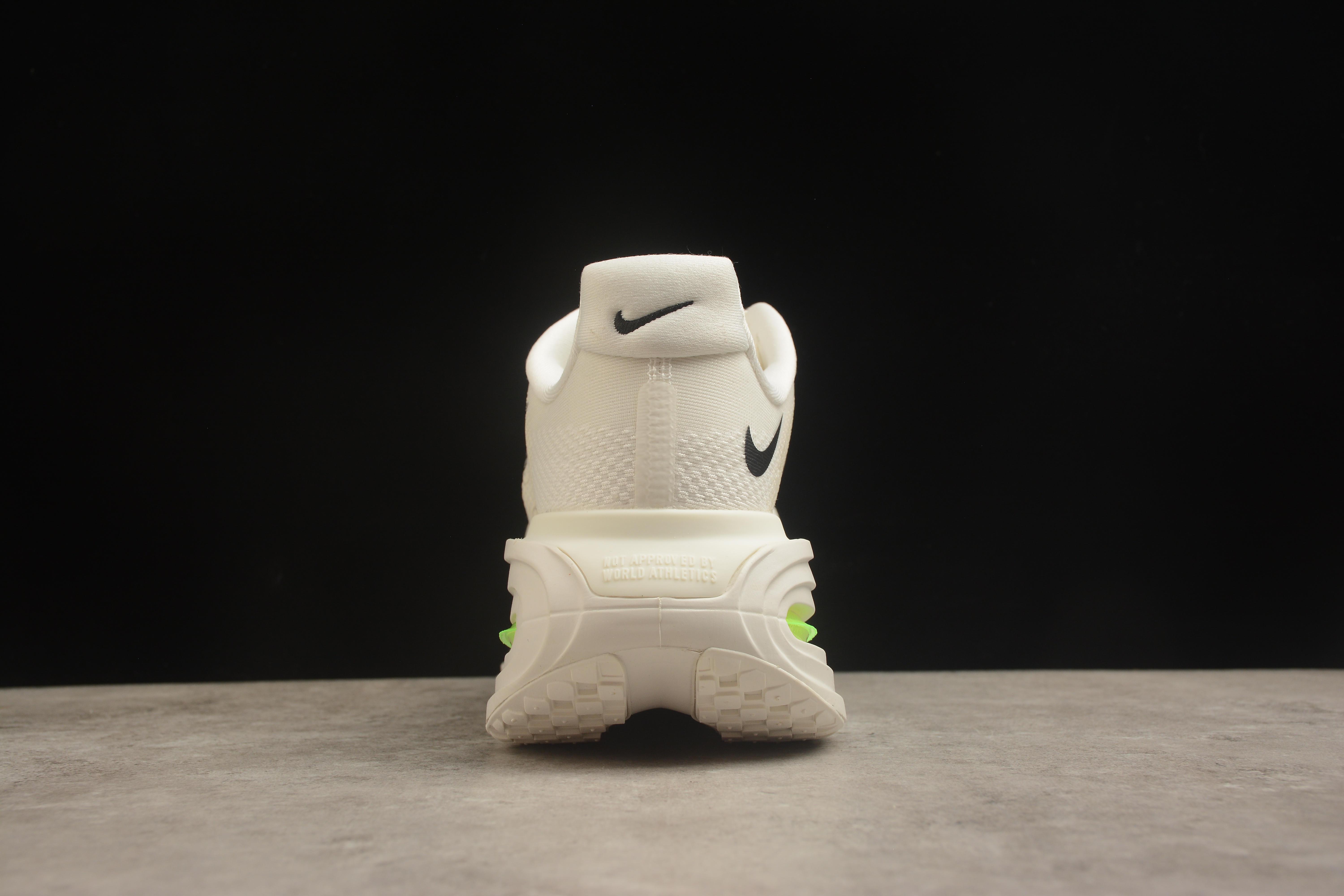Nike Vomero Premium "Sail/Light Bone/Cream" фото № 9