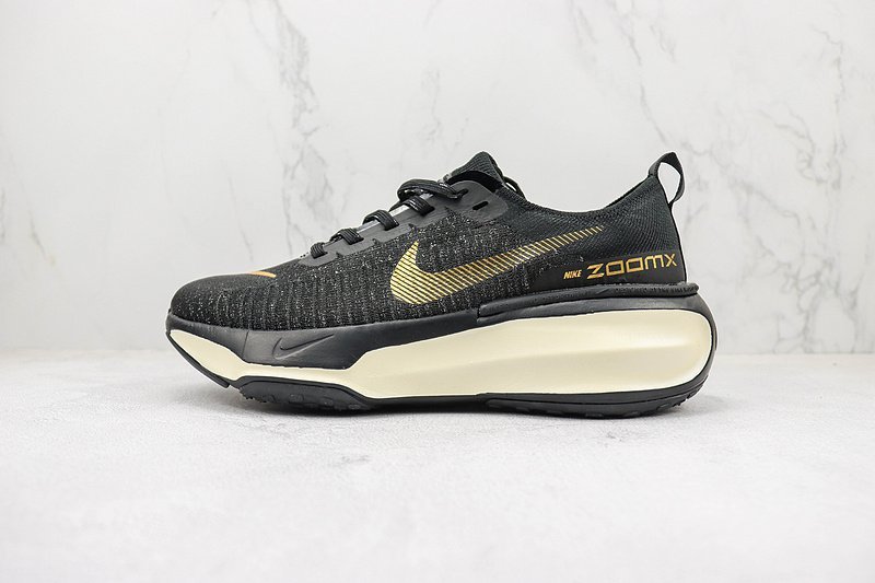 Nike ZoomX Invincible Run Flyknit 3 "Black/Gold" фото № 2