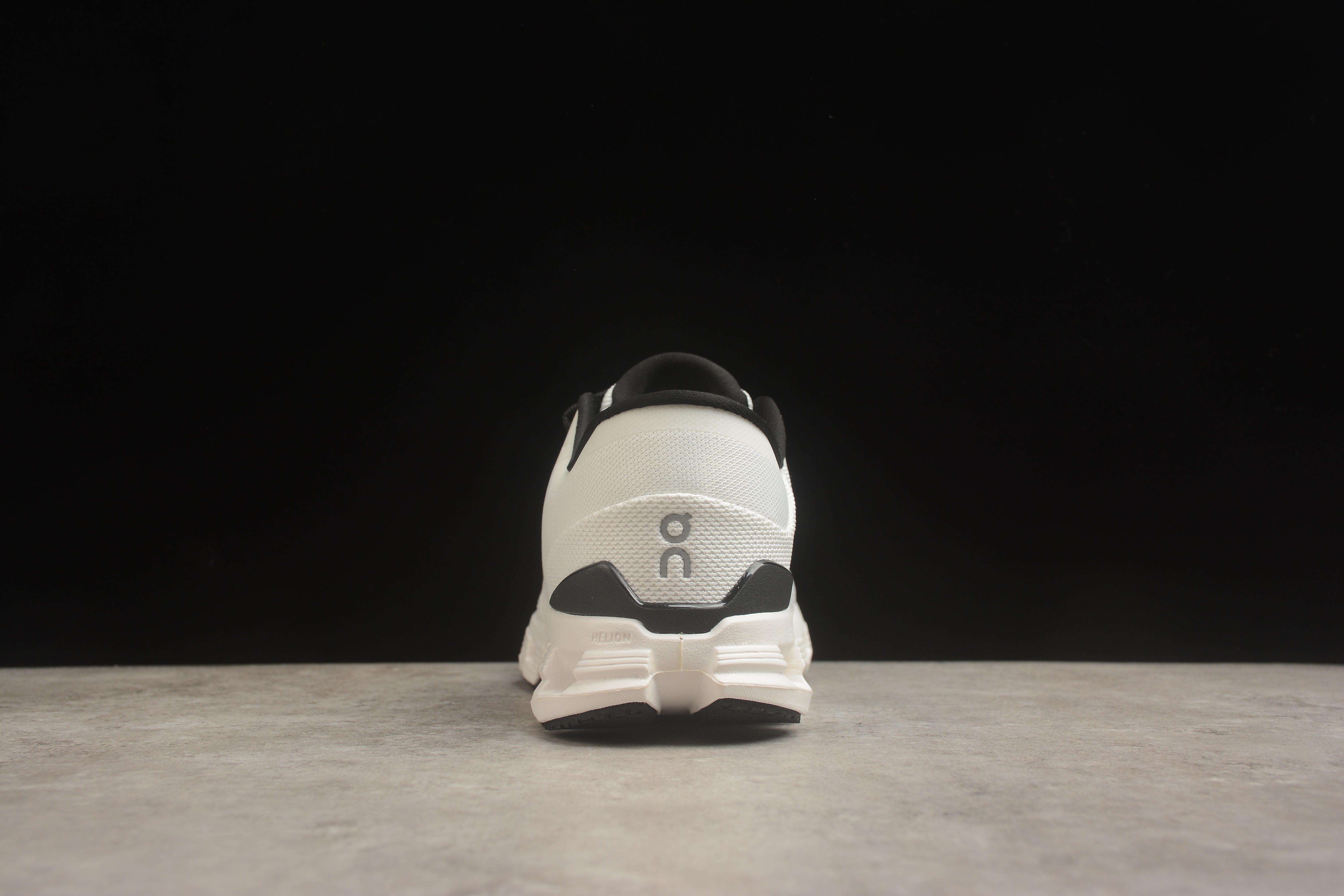 On Cloud X 4 "White" фото № 5