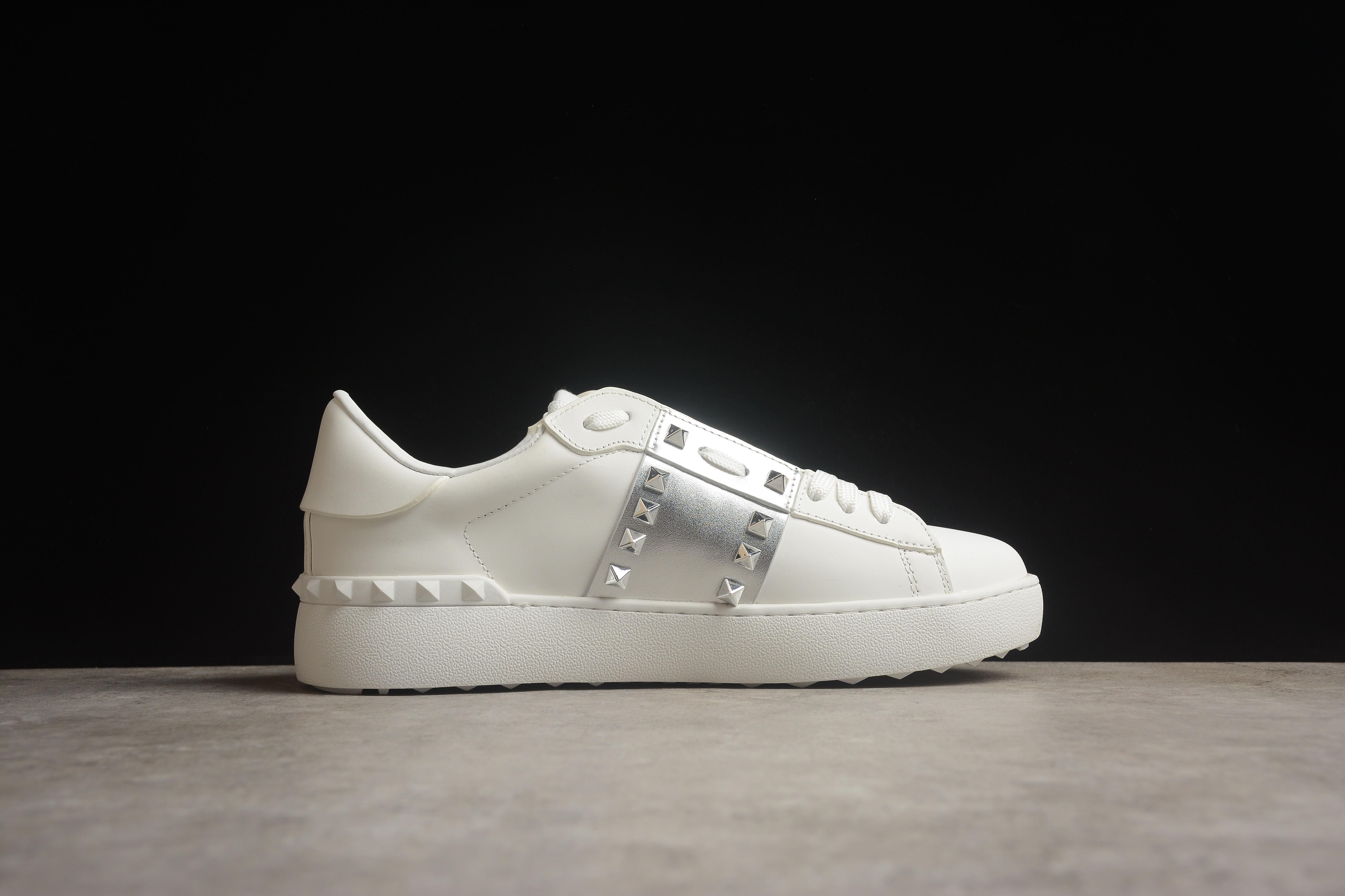 Valentino Rockstud Untitled «White/Silver" фото № 2