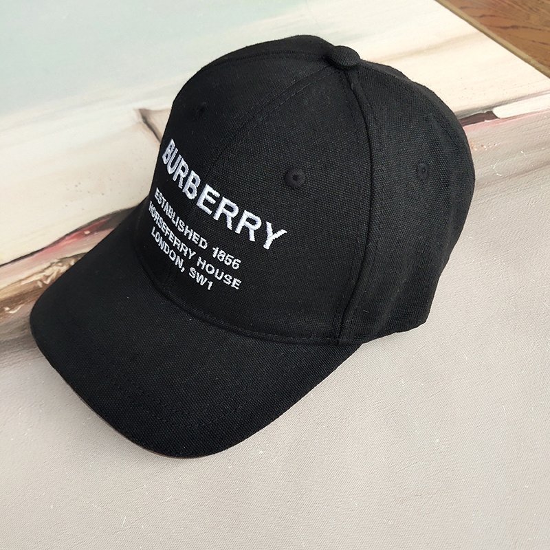 Кепка Burberry With Text Accompaniment "Black" фото № 3