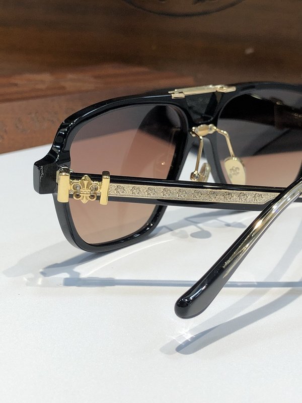 Солнцезащитные очки Chrome Hearts Line On Bridge Of Nose "Brown" фото № 3