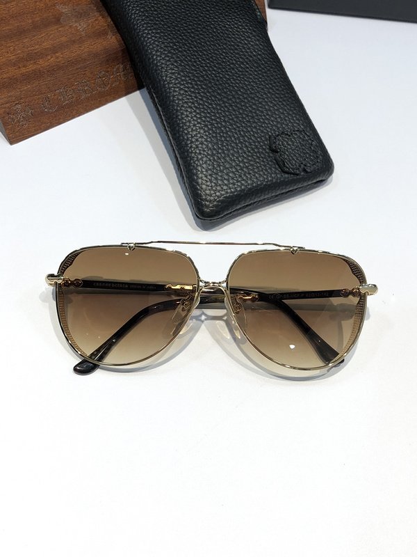 Солнцезащитные очки Chrome Hearts Temples With Decoration By Repeating Crosses "Beige" фото № 2