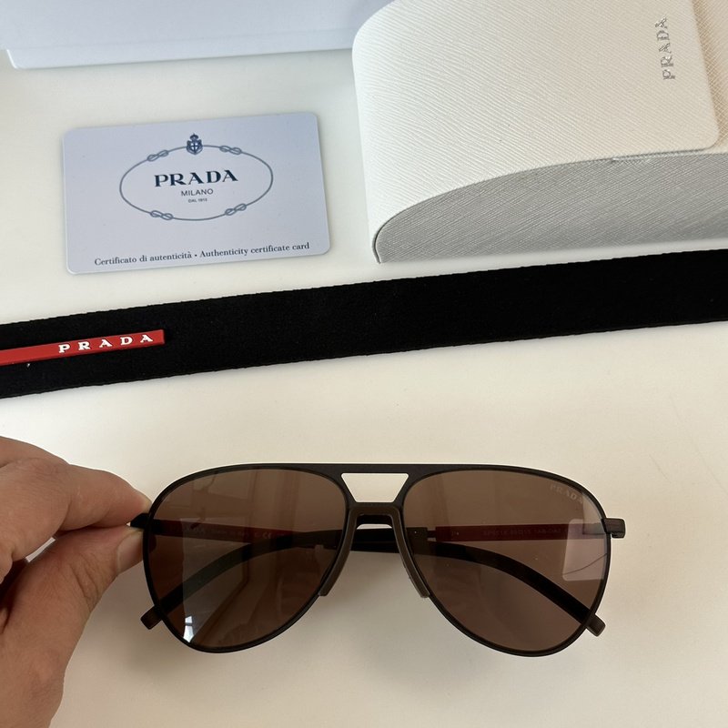 Солнцезащитные очки Prada Thin Frame With Gold Logo Inscription "Brown" фото № 2