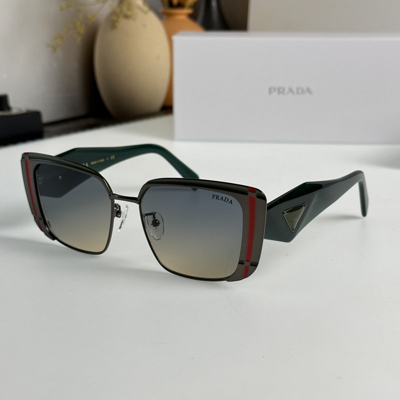 Солнцезащитные очки Prada Frame Decorated By Wide Stripes "Black" фото № 2