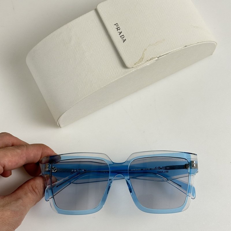 Солнцезащитные очки Prada Temple With Wide Colorful Line And Logo "Blue" фото № 2