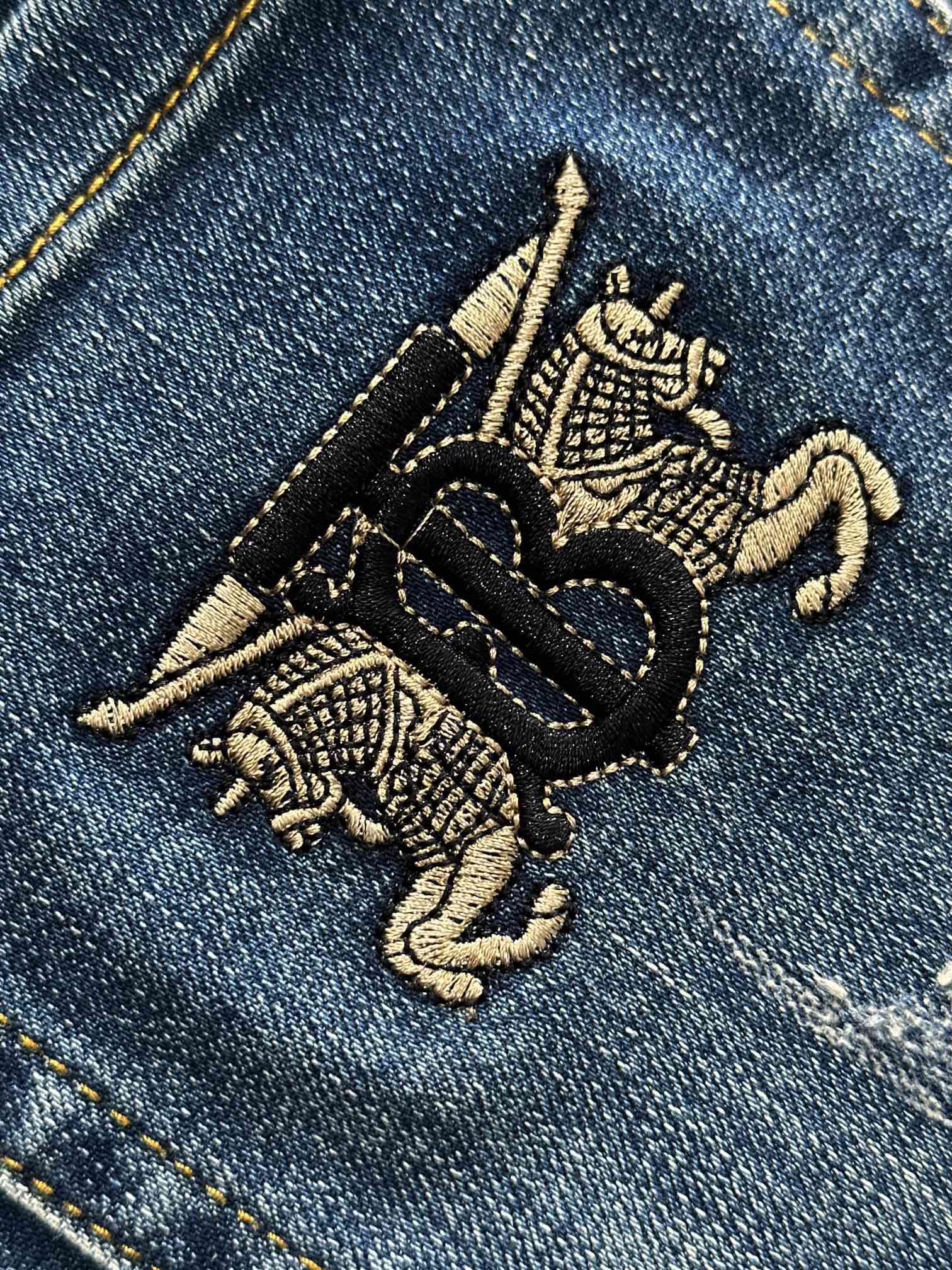 Джинсы Burberry Backside Print On Pocket BT Two Horses "Blue" фото № 6