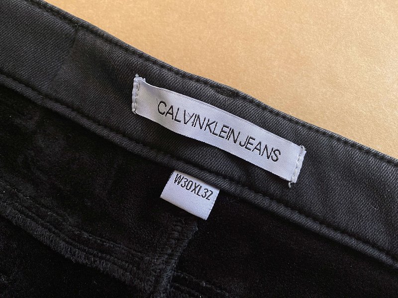 Джинсы Calvin Klein Embroidered Logo On Small Pocket "Black" фото № 4