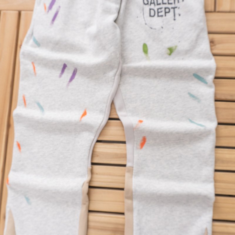 Штаны Gallery Dept Raw Edges Of Legs And Colorful Dots "Gray" фото № 2