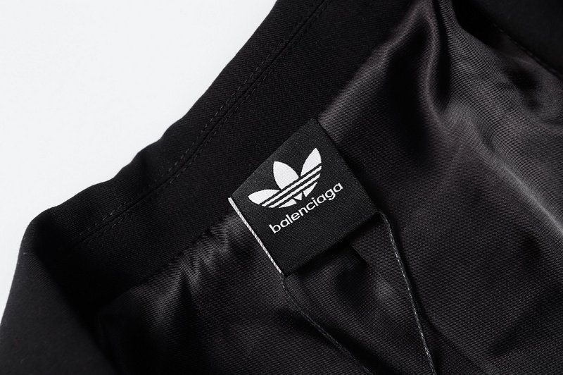 Пиджак Balenciaga x Adidas Side 3-Stripes "Black" фото № 7