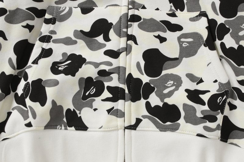 Худи A Bathing Ape Black White Camouflage Shark Zip "White, Black" фото № 3