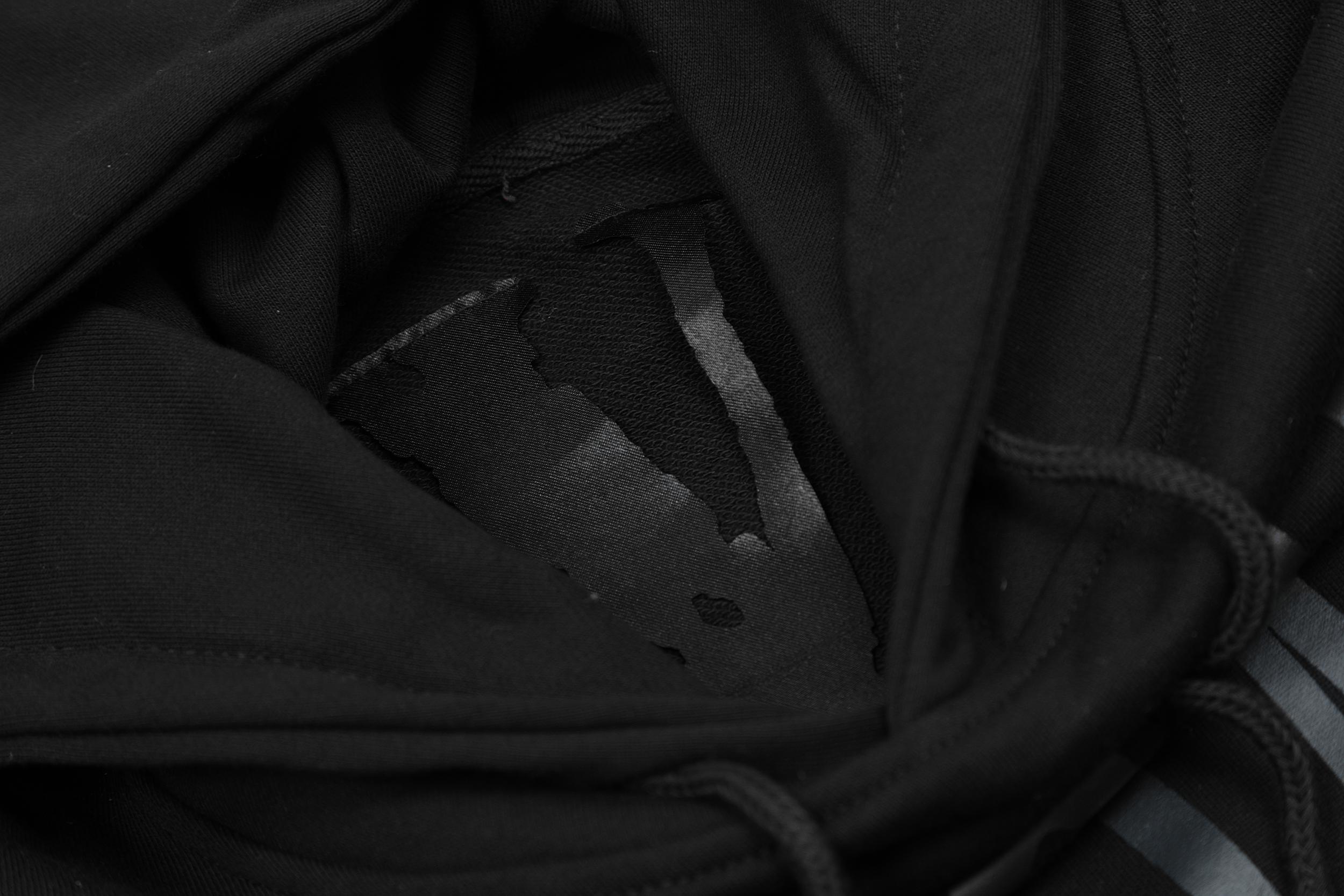 Худи Vlone Gray V Logo "Black" фото № 5