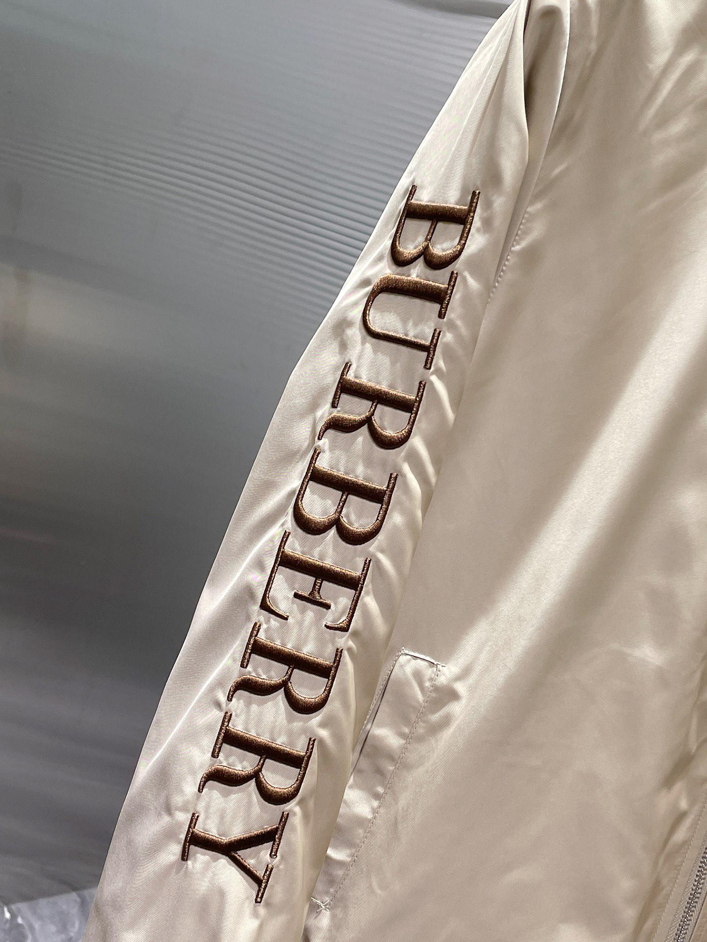 Курка-бомбер Burberry Frontside On The Sleeve Brown Logo "Beige" фото № 5