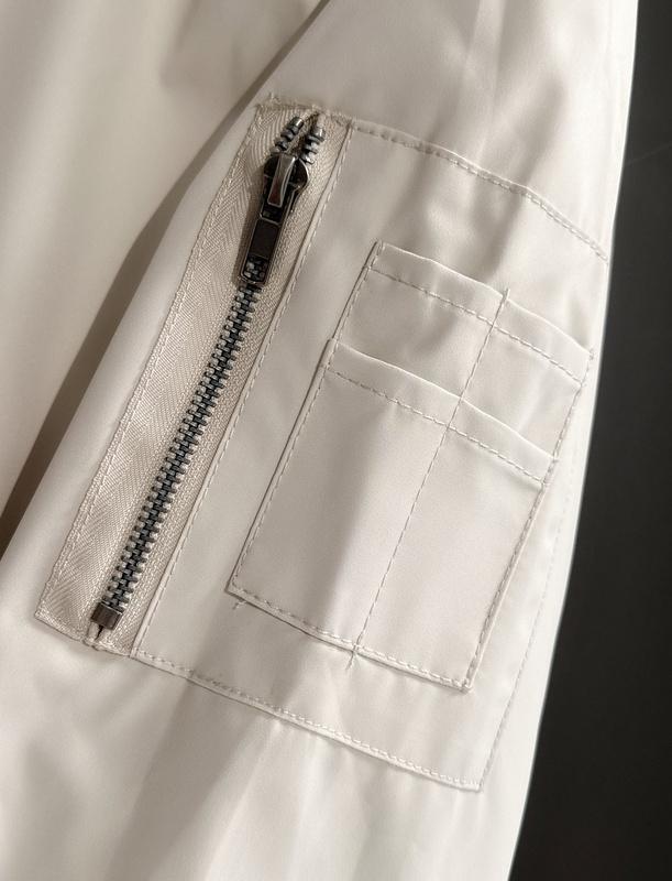 Куртка-бомбер Christian Dior Frontside Logo D Atelier 1947 "White" фото № 4