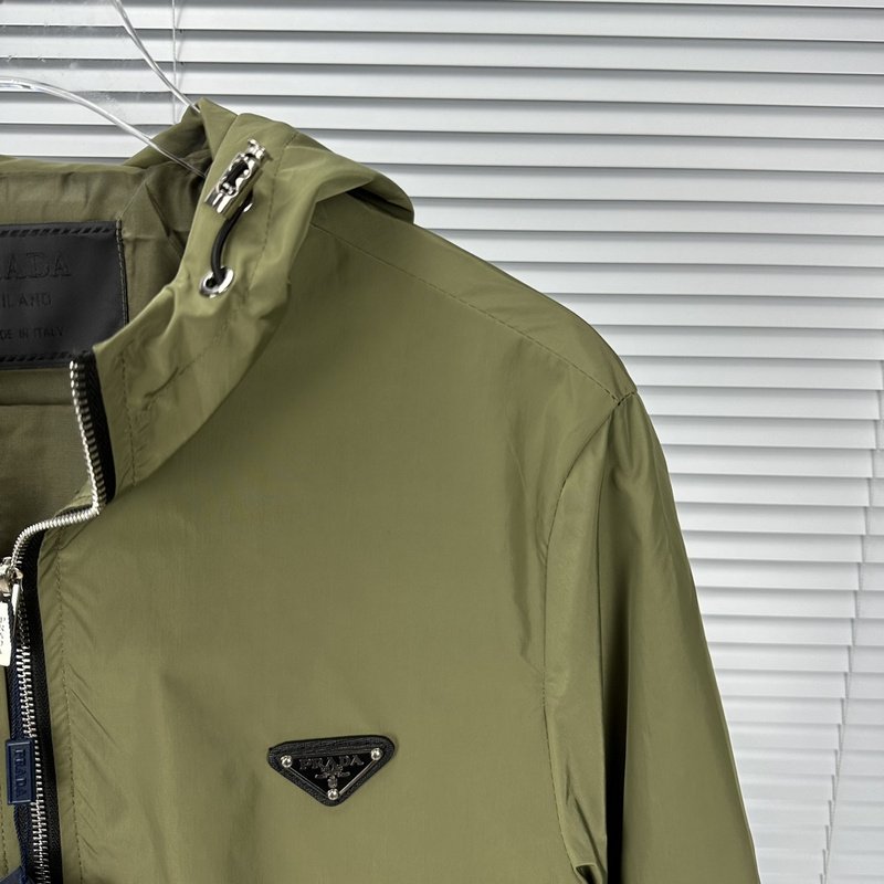 Ветровка Prada With Large Pockets "Green" фото № 2