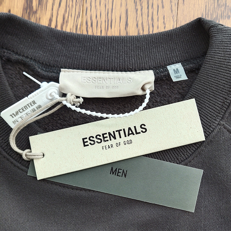 Лонгслив Fear of God Essentials Fleece "Black" фото № 2