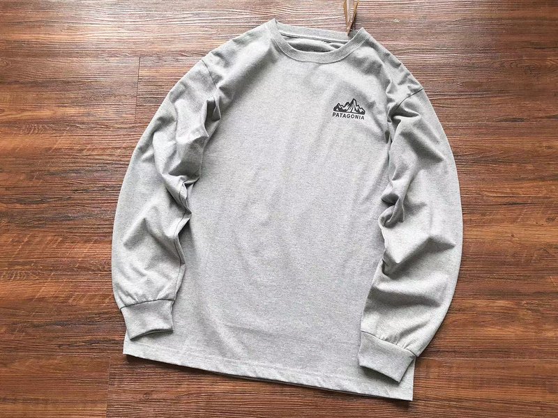 Лонгслив Patagonia Mountain Landscape Inside Circle "Gray" фото № 2