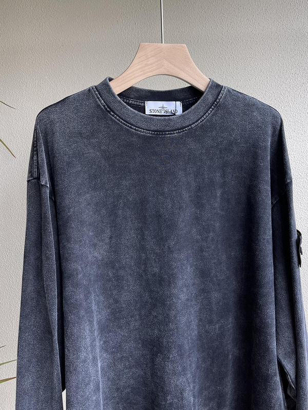 Лонгслив Stone Island With A Rectangular Stripe "Black" фото № 5