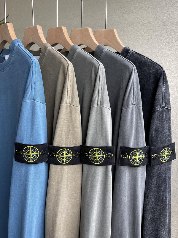 Лонгслив Stone Island With A Rectangular Stripe "Black" фото № 8