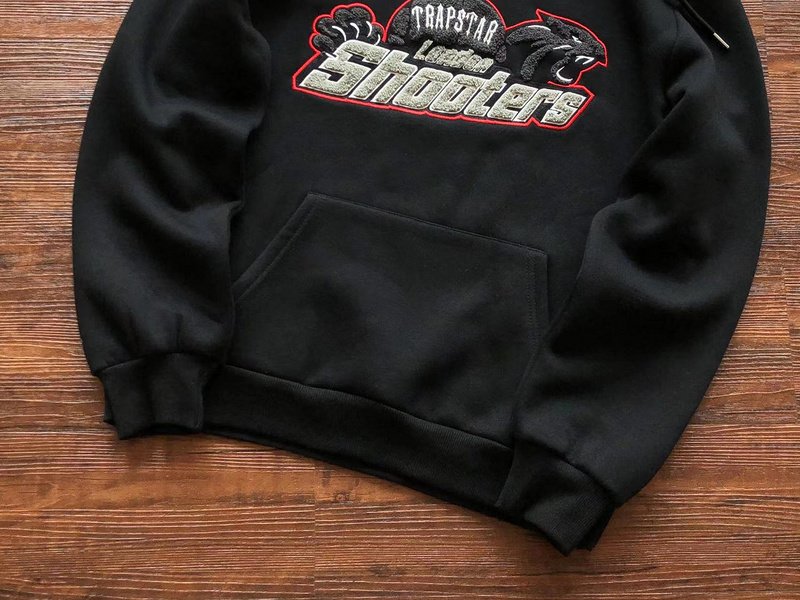 Худи Trapstar Logo And Panther Outlined By Colorful Line "Black" фото № 4