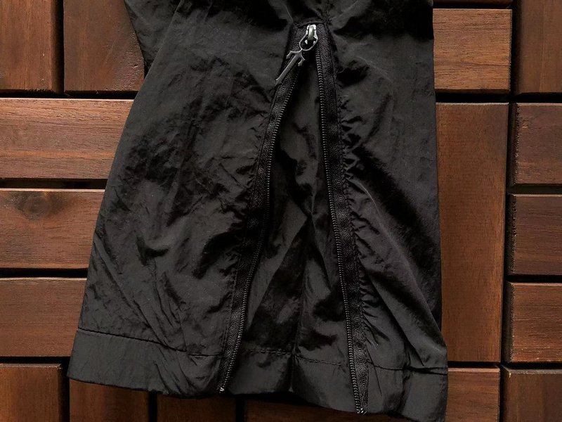 Спортивные штаны Trapstar Decorated By Stripe And Repeating Embroidered Logo "Black" фото № 6