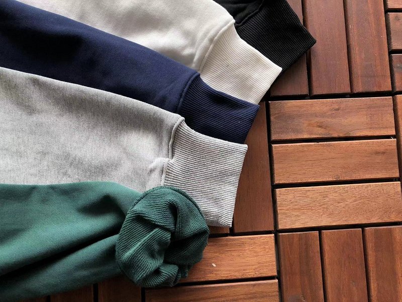 Свитшот Lacoste Plain And Small Logo Front "Blue" фото № 3