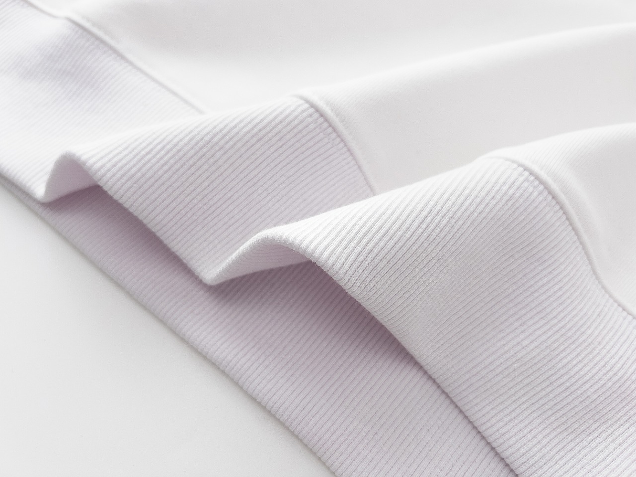 Свитшот Burberry Patterned Sleeve "White" фото № 3