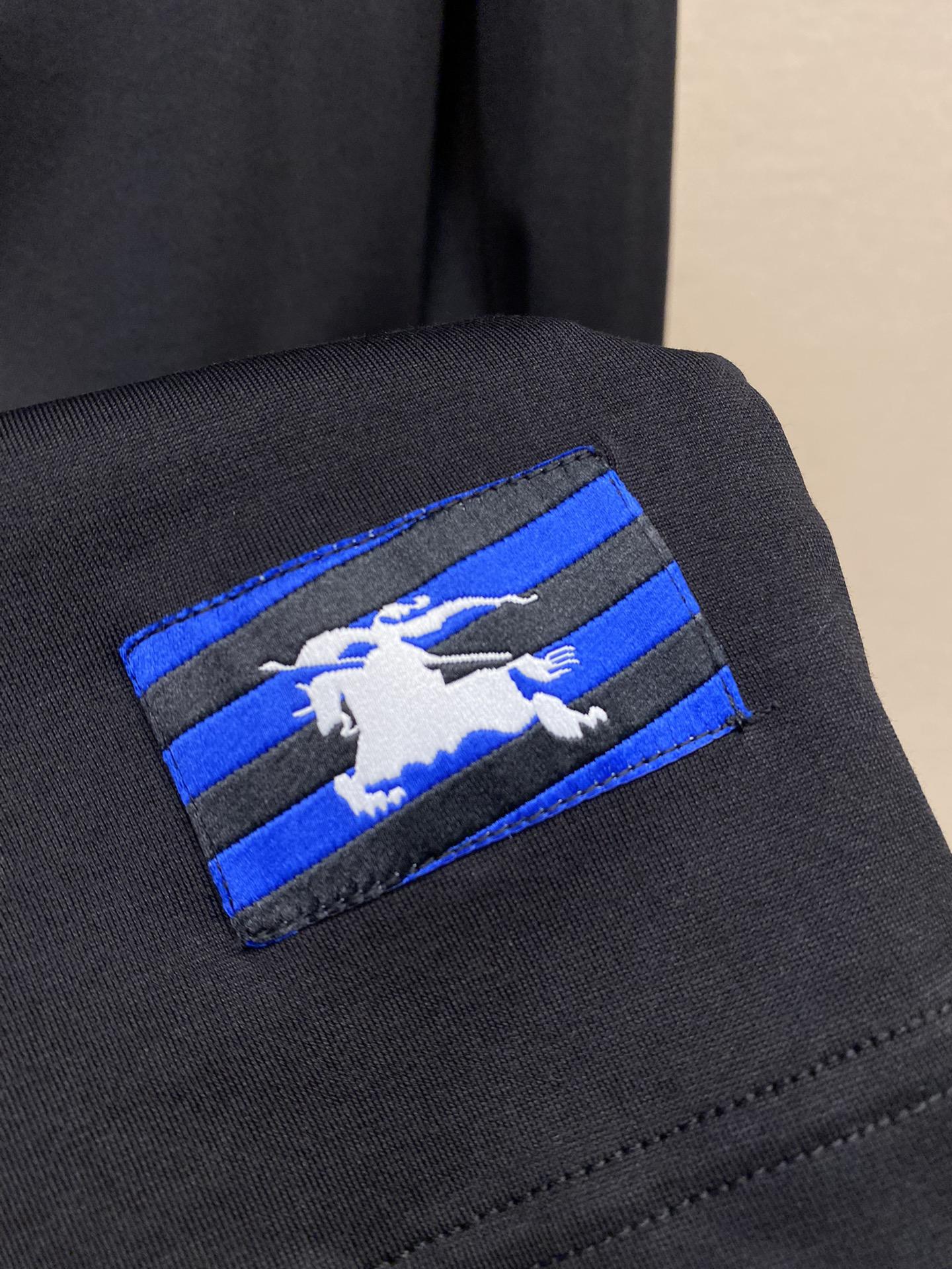 Свитшот Burberry Warrior And Horse In Banded Rectangle "Black" фото № 4