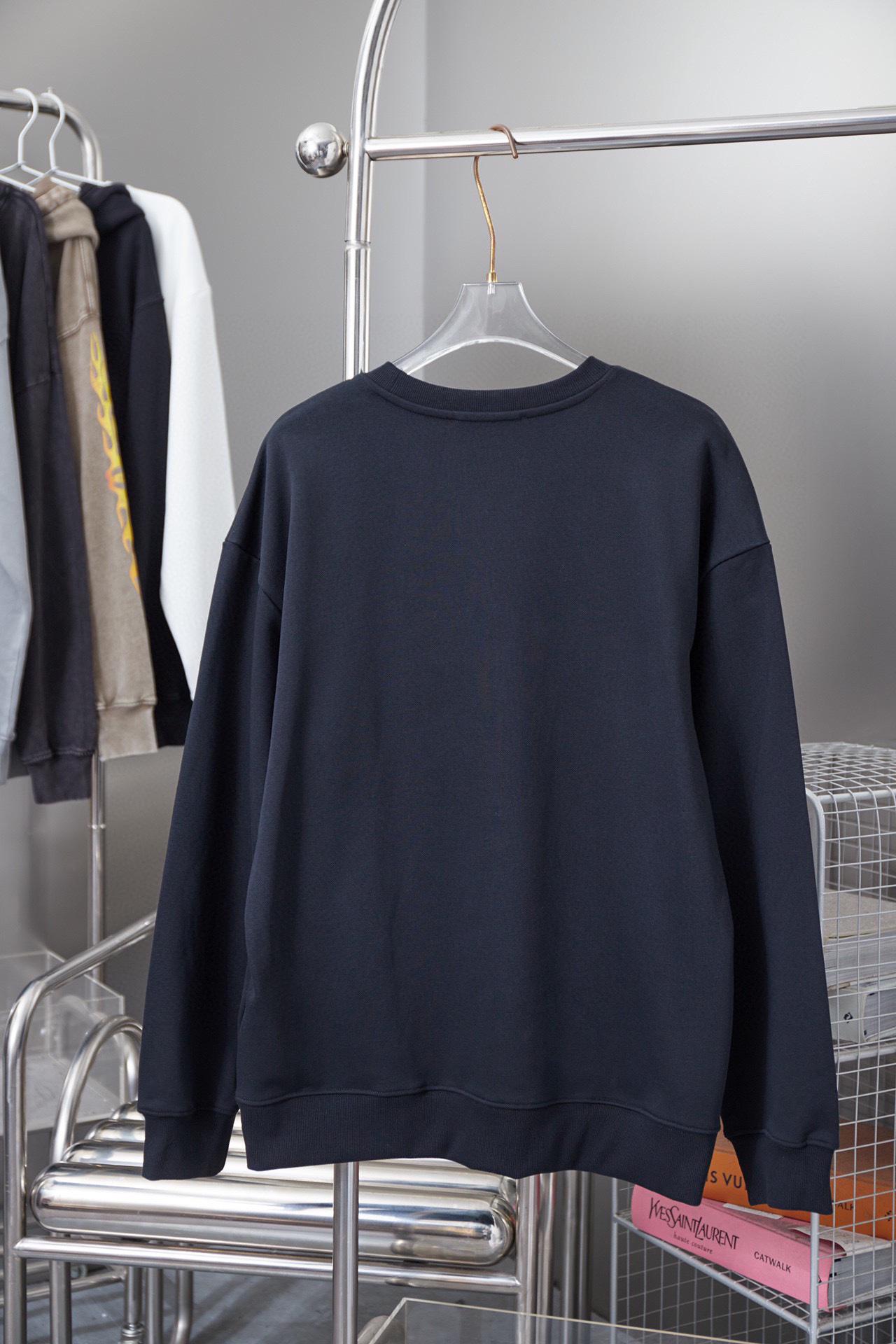 Свитшот Miu Miu Frontside Volumetric Brown Logotype "Navy Blue" фото № 2