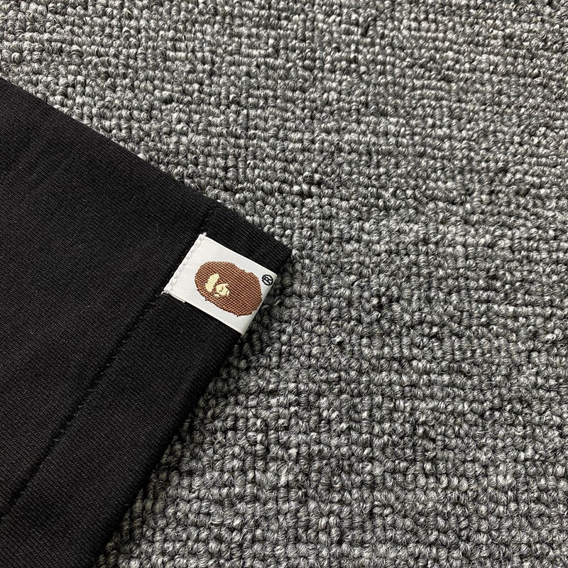 Футболка A Bathing Ape Monkey And Ghosts "Black" фото № 5