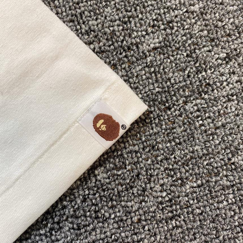 Футболка A Bathing Ape Various Inscriptions And Emblems "White" фото № 3