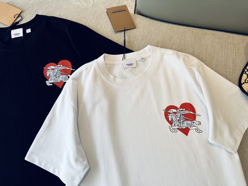 Футболка Burberry Red Heart "White" фото № 4