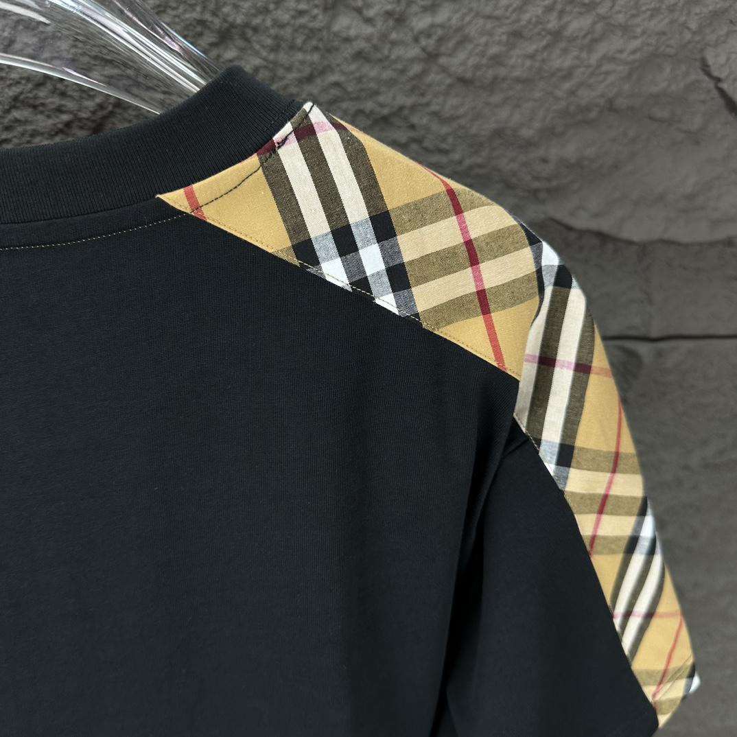 Футболка Burberry Checked Print On The Shoulders "Black" фото № 5