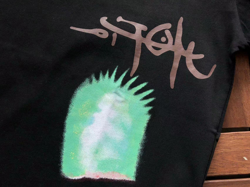 Футболка Cactus Jack Merch Hands With Flaming Ball In Fog "Black" фото № 6