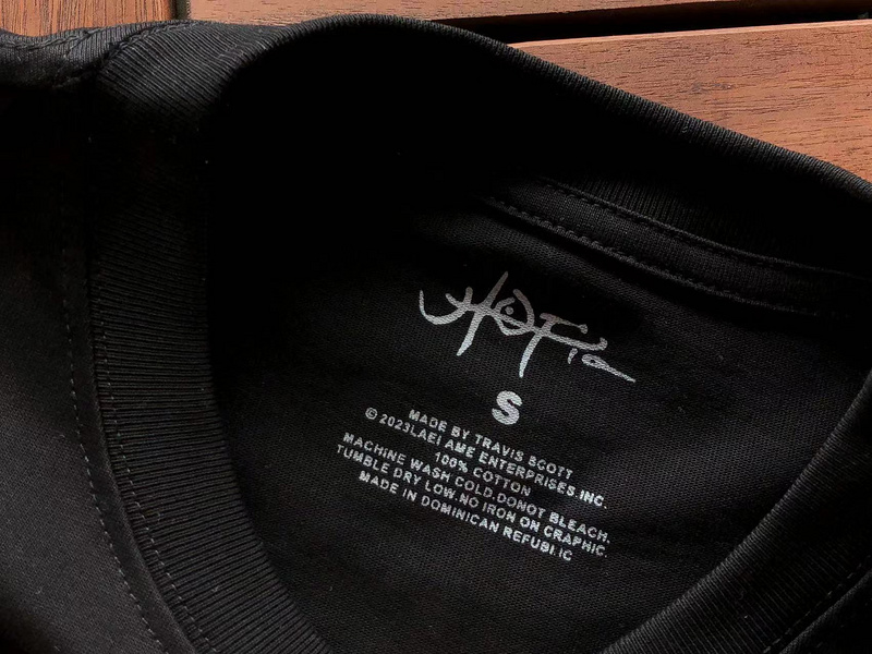 Футболка Cactus Jack Merch Hands With Flaming Ball In Fog "Black" фото № 3