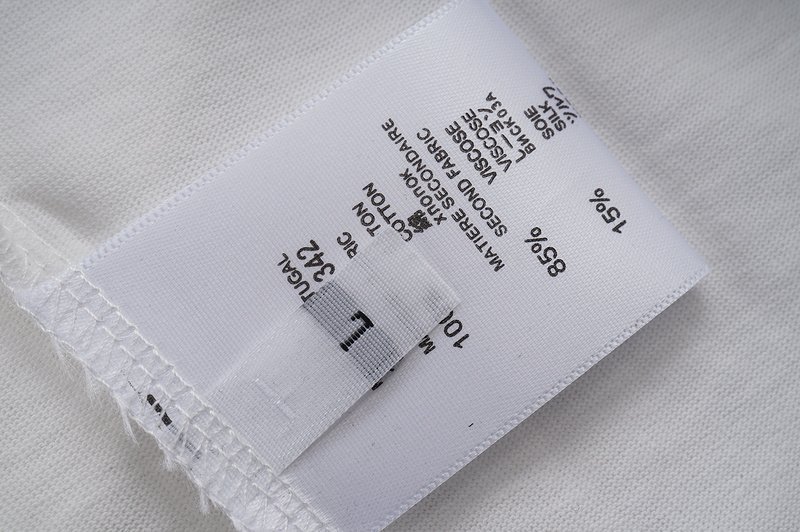 Футболка Givenchy An Eagle Carrying Skulls "White" фото № 2