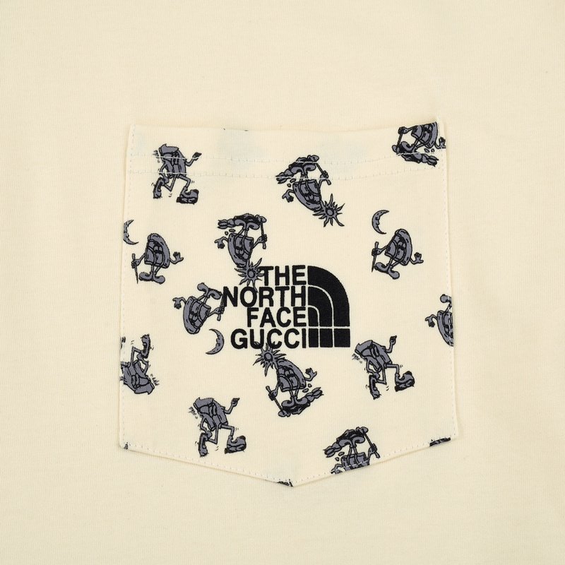 Футболка Gucci X The North Face Pocket With Print "Cream" фото № 3