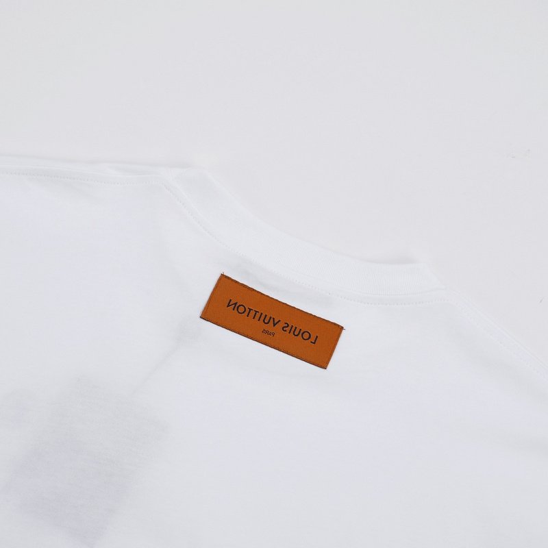 Футболка Louis Vuitton With Small Blue Logo "White" фото № 7