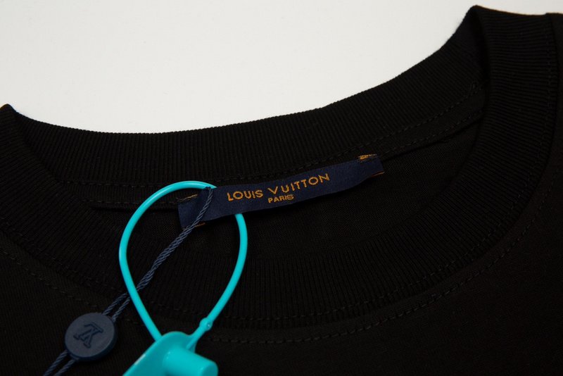 Футболка Louis Vuitton Fabric Patch With Logo "Black" фото № 7