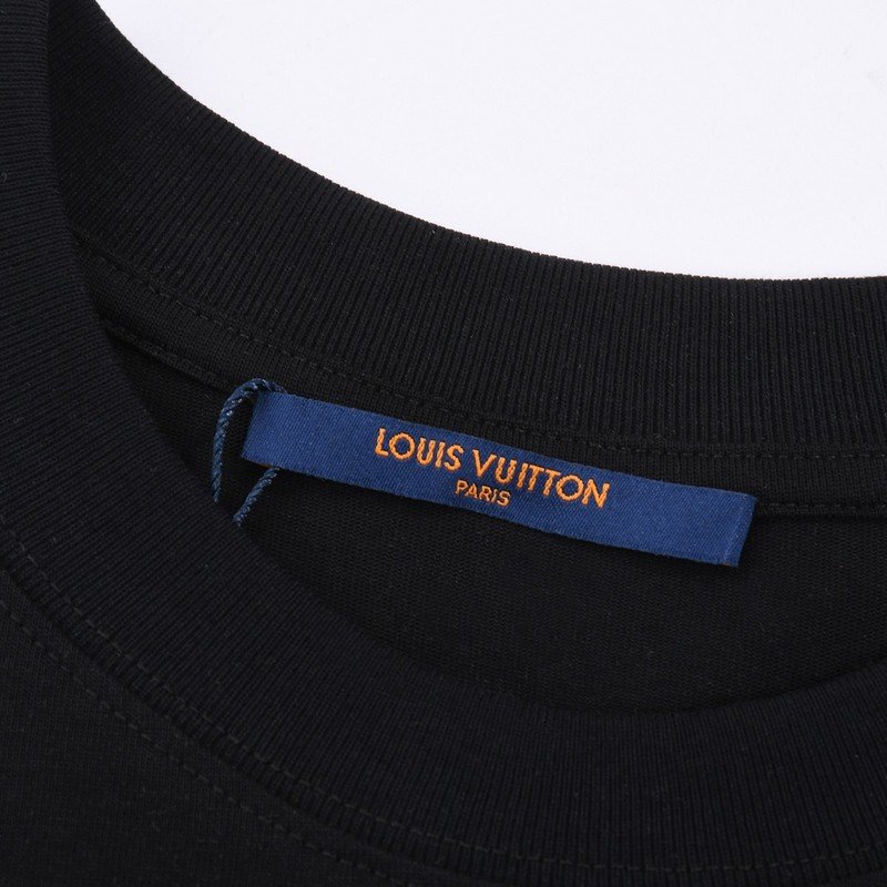 Футболка Louis Vuitton With Four Emblems "Black" фото № 6