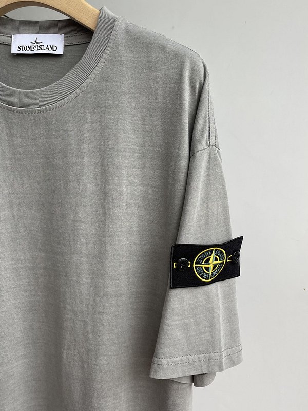 Футболка Stone Island Without Inscriptions But With Patch "Gray" фото № 3