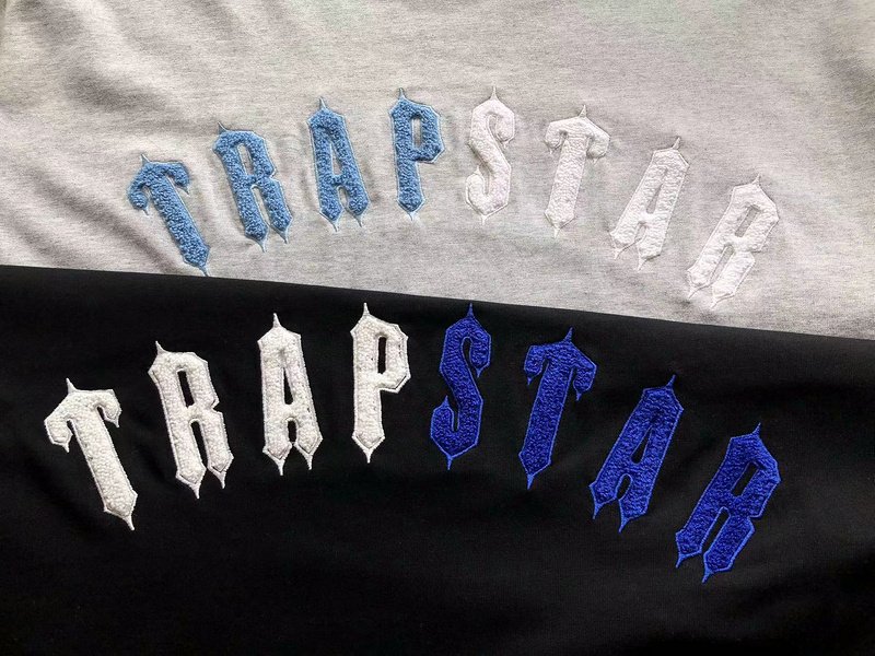 Футболка Trapstar Two Color Logo Inscription "Black" фото № 4
