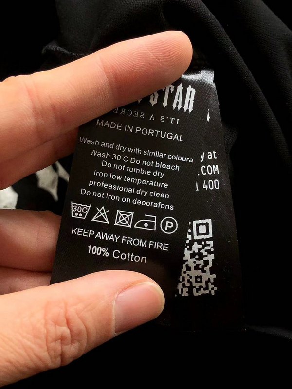 Футболка Trapstar Two Color Logo Inscription "Black" фото № 8