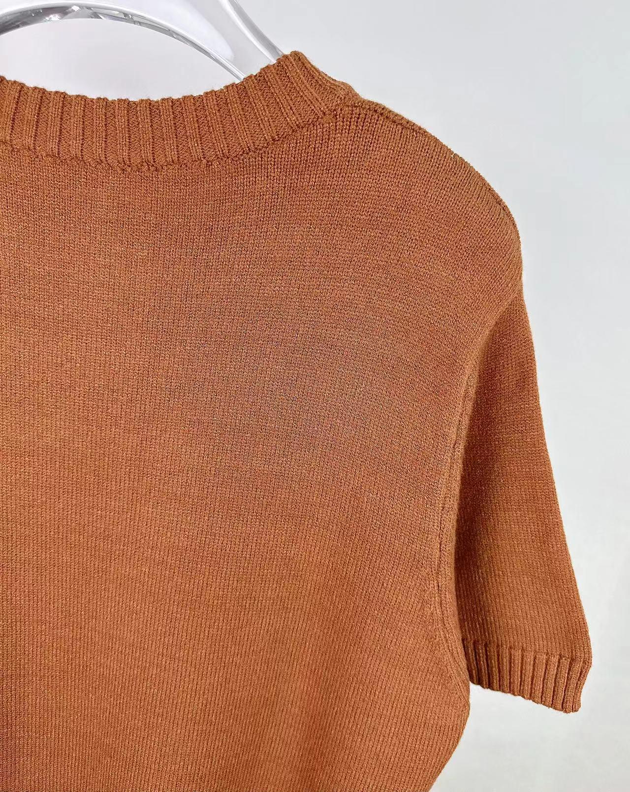 Жилетка Miu Miu Frontside Left Logo Miu Miu "Brown" фото № 2