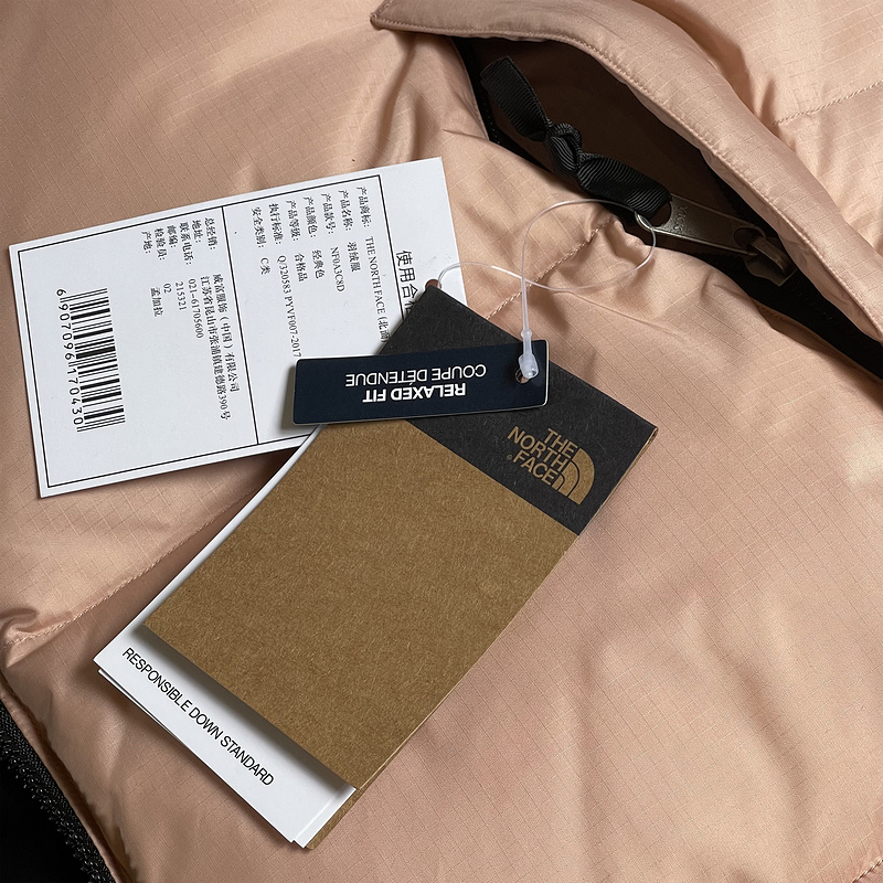 Жилетка The North Face Comfort And Warmth "Pink" фото № 4