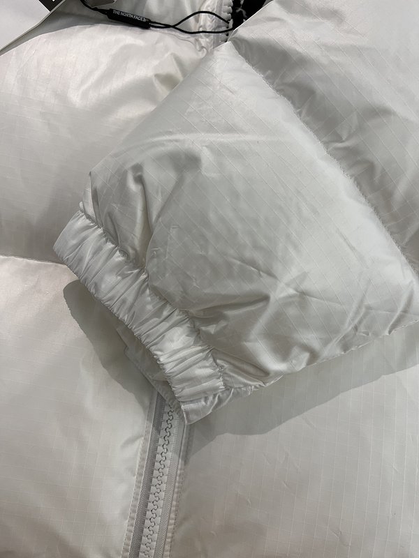 Пуховик The North Face Premium Goose Down "White" фото № 6