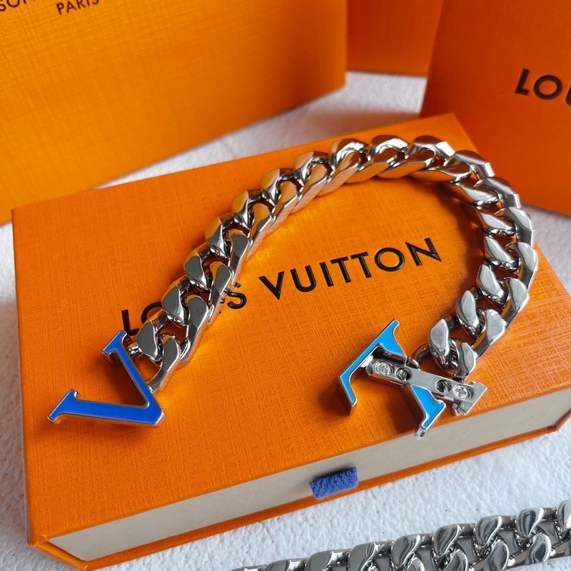 Браслет Louis Vuitton With Blue Logo Clasp "Silver" фото № 3