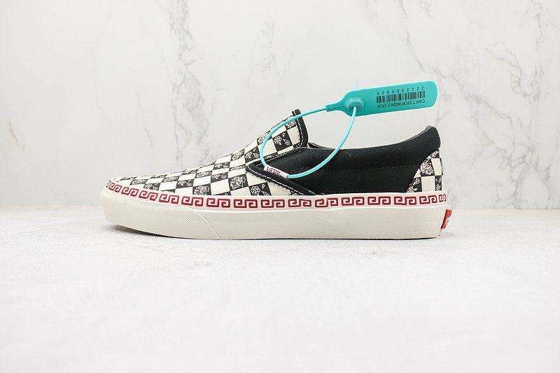 Vans Slip-On "Year of The Rabbit" фото № 2