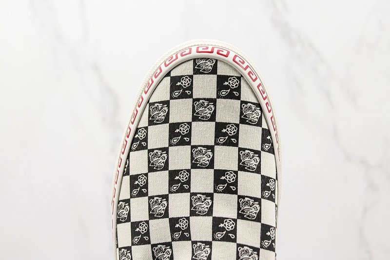 Vans Slip-On "Year of The Rabbit" фото № 4